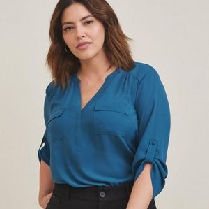 Torrid Size 0 Harper Georgette Pullover 3/4 Sleeve Blouse in Legion Blue